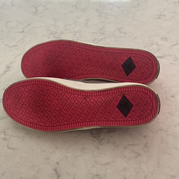 Sperry Shoe - Picture 4 of 4